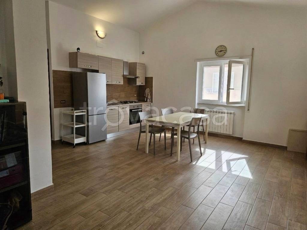 appartamento in affitto a Fiumicino in zona Isola Sacra