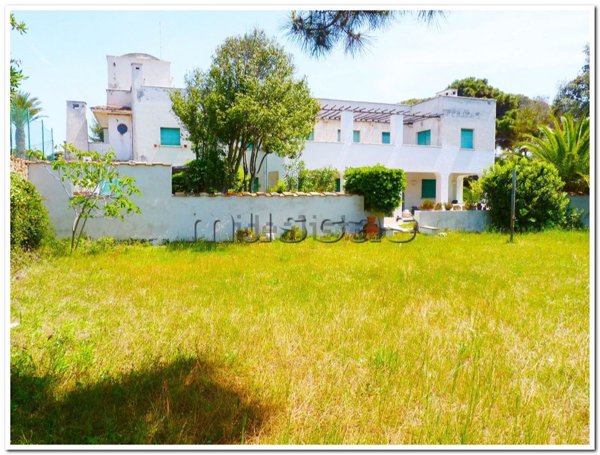 casa indipendente in affitto a Fiumicino in zona Fregene