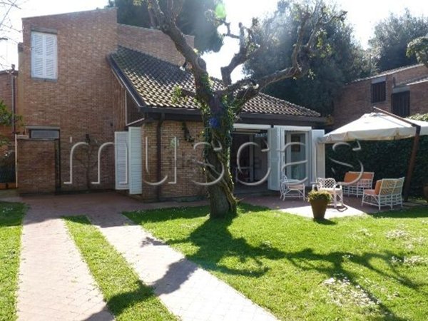 casa indipendente in affitto a Fiumicino