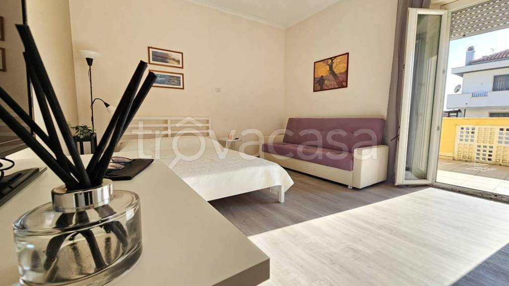 appartamento in affitto a Fiumicino in zona Isola Sacra