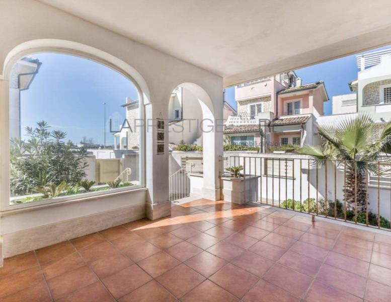 casa indipendente in affitto a Fiumicino in zona Fregene
