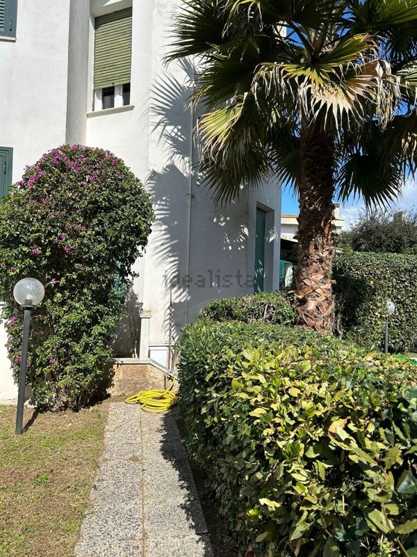 appartamento in affitto a Fiumicino in zona Fregene