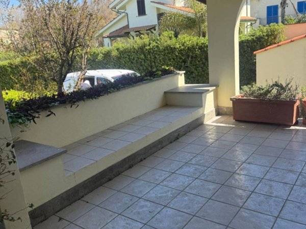 casa indipendente in affitto a Fiumicino in zona Fregene