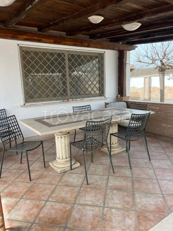 casa indipendente in affitto a Fiumicino in zona Fregene