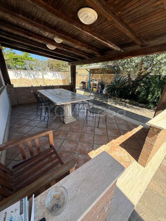 casa indipendente in affitto a Fiumicino in zona Fregene