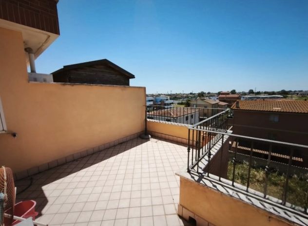 appartamento in affitto a Fiumicino in zona Isola Sacra