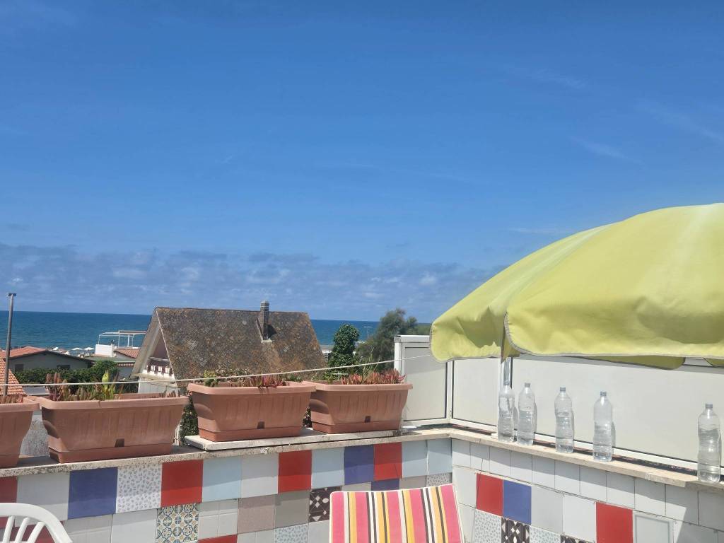 casa indipendente in affitto a Fiumicino in zona Fregene