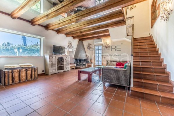 casa indipendente in affitto a Fiumicino in zona Fregene