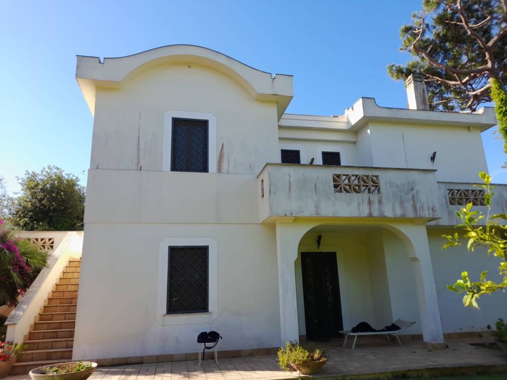 casa indipendente in affitto a Fiumicino in zona Fregene