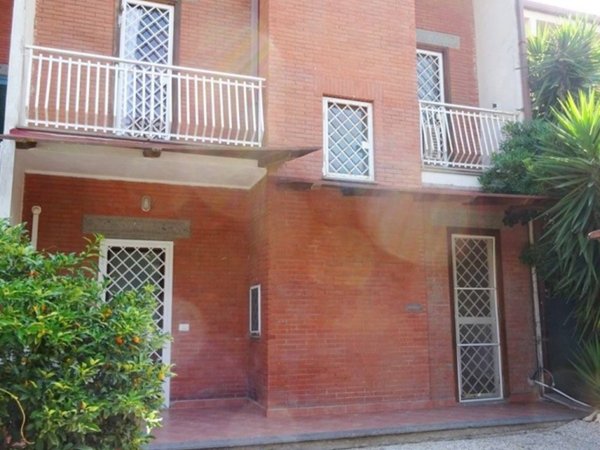 casa indipendente in affitto a Fiumicino in zona Fregene