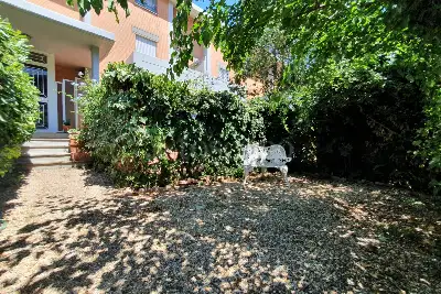villa in affitto a Fiumicino in zona Fregene