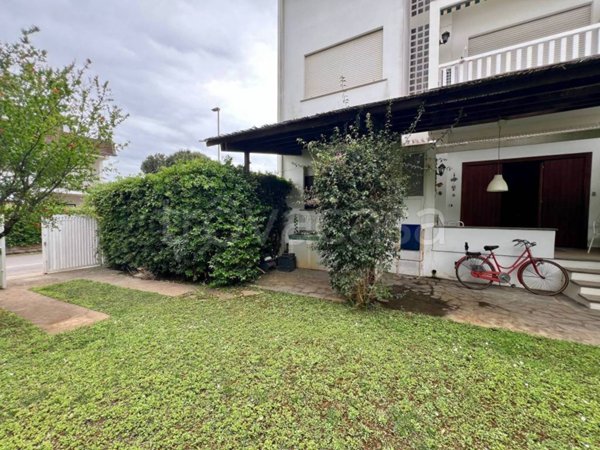 casa indipendente in affitto a Fiumicino in zona Fregene