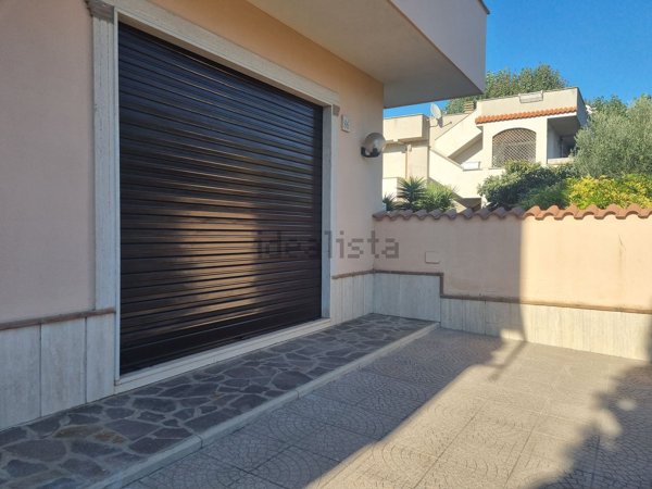 casa indipendente in affitto a Fiumicino in zona Isola Sacra