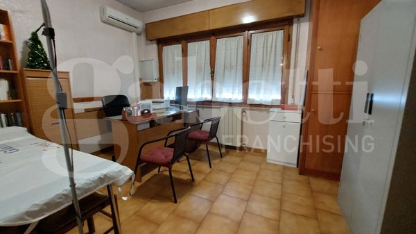 ufficio in affitto a Fonte Nuova