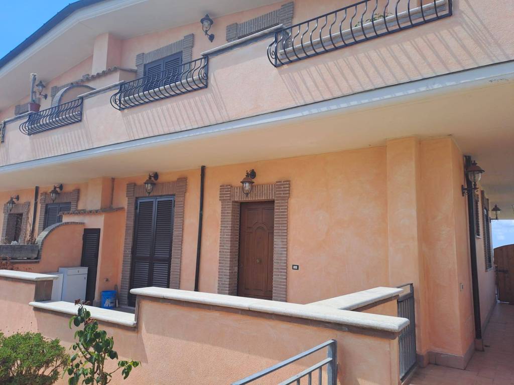 appartamento in affitto a Fonte Nuova