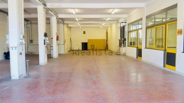 locale commerciale in affitto a Fonte Nuova