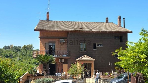 appartamento in affitto a Fonte Nuova in zona Torre Lupara
