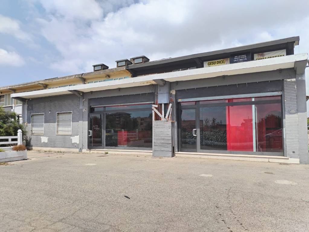 trivano in affitto ad Aprilia