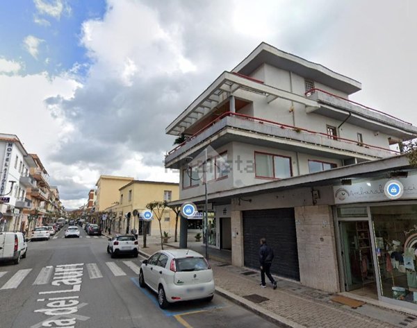 locale commerciale in affitto ad Aprilia