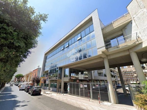 ufficio in affitto ad Aprilia