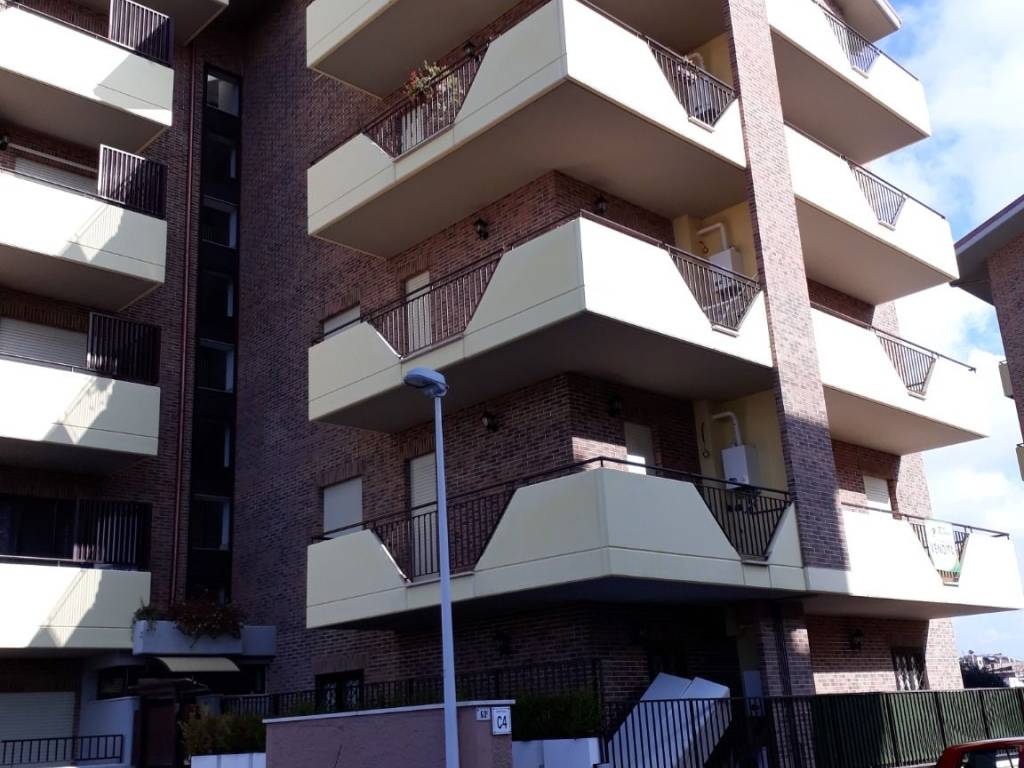appartamento in affitto ad Aprilia