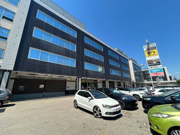 ufficio in affitto ad Aprilia