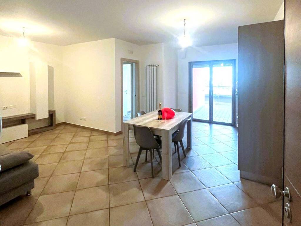 appartamento in affitto ad Aprilia