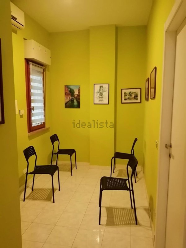 ufficio in affitto ad Aprilia