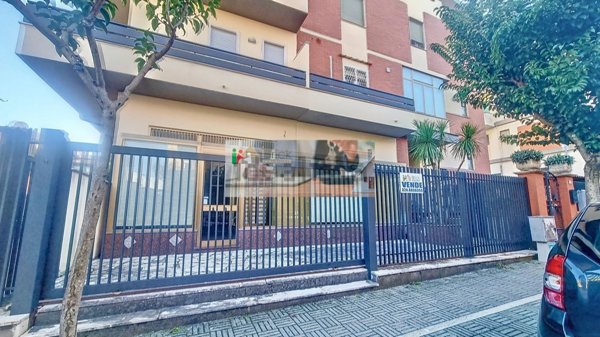 locale di sgombero in affitto ad Aprilia