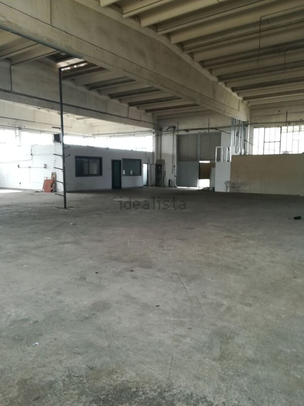 capannone in affitto ad Aprilia