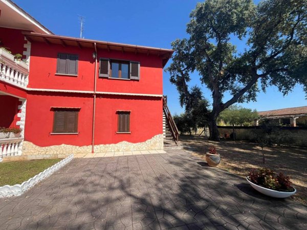 appartamento in affitto ad Aprilia in zona Casalazzara