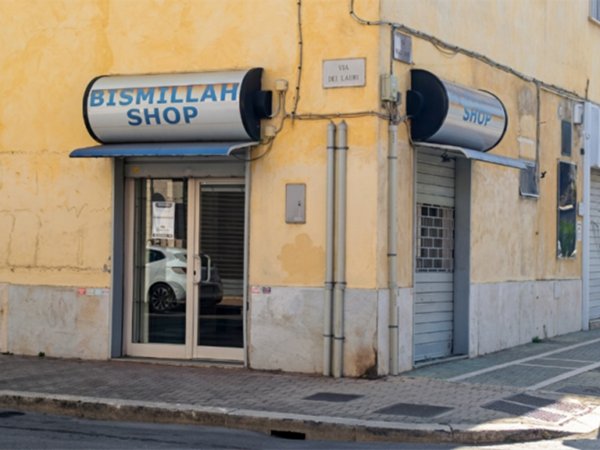 negozio in affitto ad Aprilia