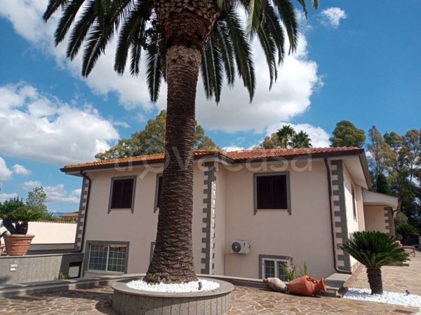 casa indipendente in affitto a Cisterna di Latina