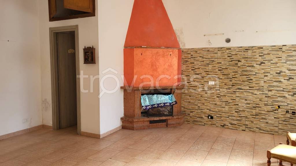 casa indipendente in affitto a Cisterna di Latina
