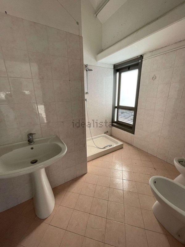 ufficio in affitto a Cisterna di Latina