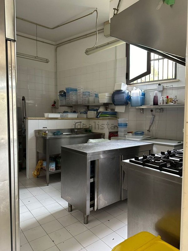 negozio in affitto a Cisterna di Latina