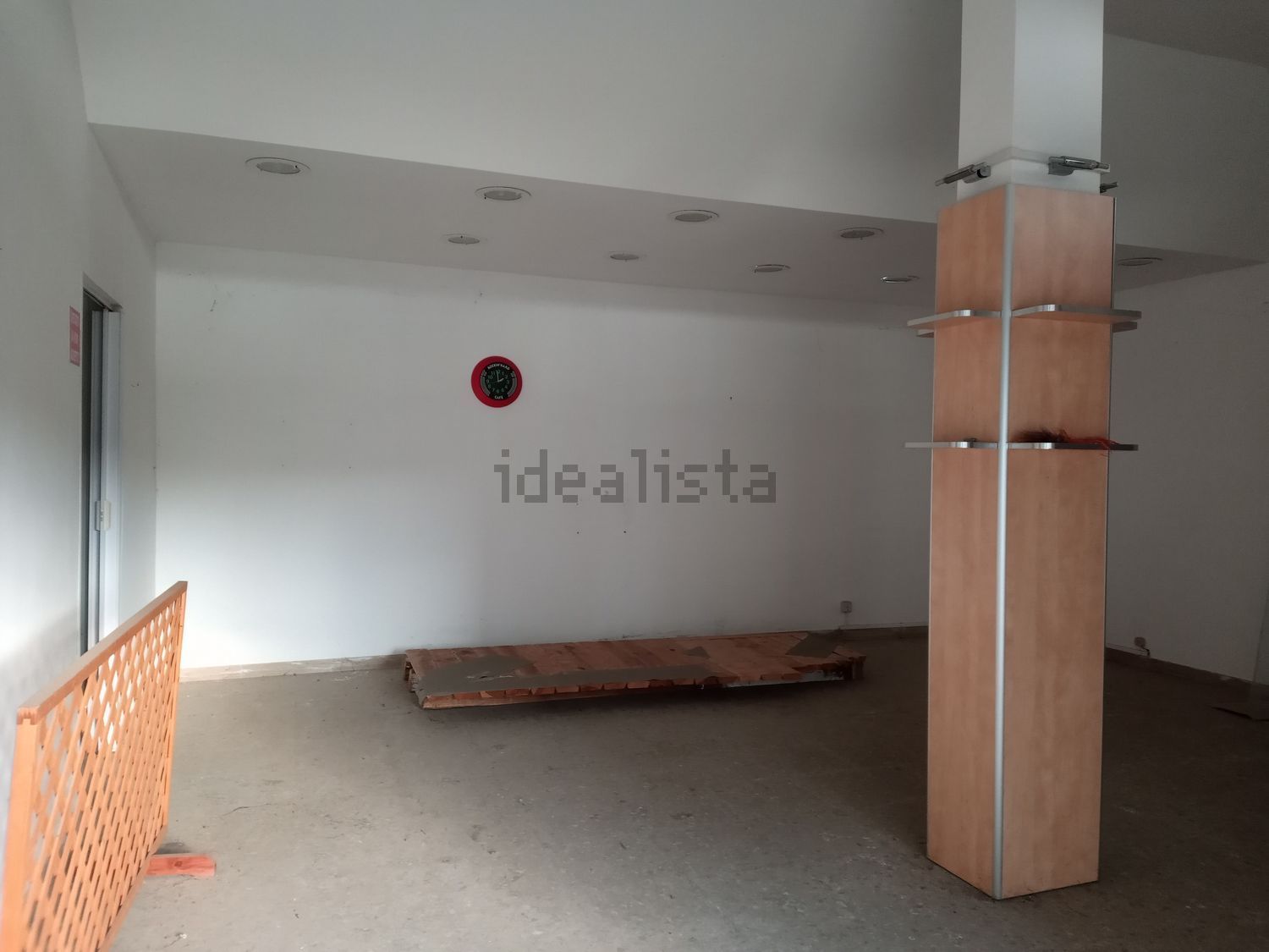 locale commerciale in affitto a Cisterna di Latina