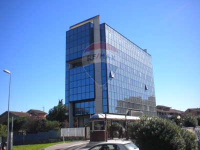ufficio in affitto a Fondi