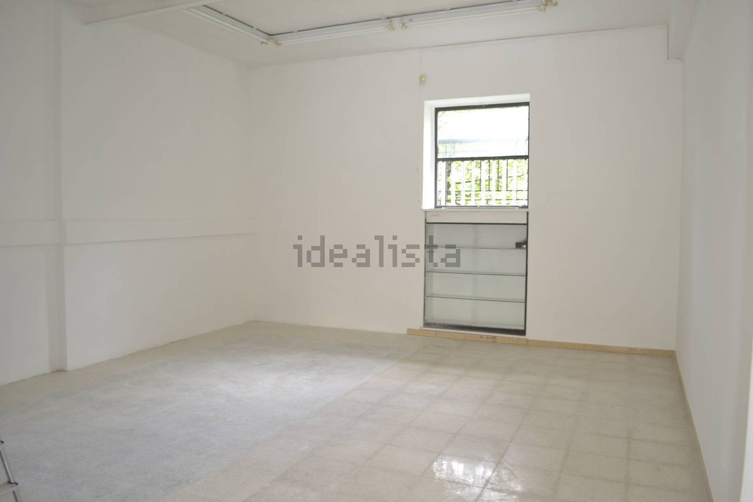 locale commerciale in affitto a Fondi