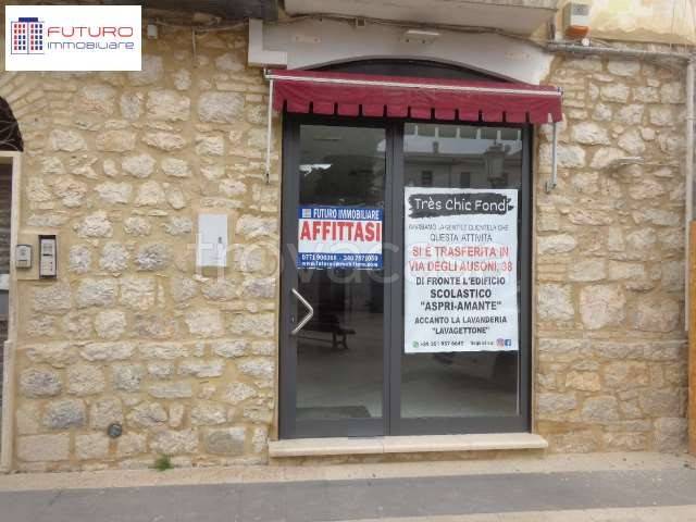 negozio in affitto a Fondi