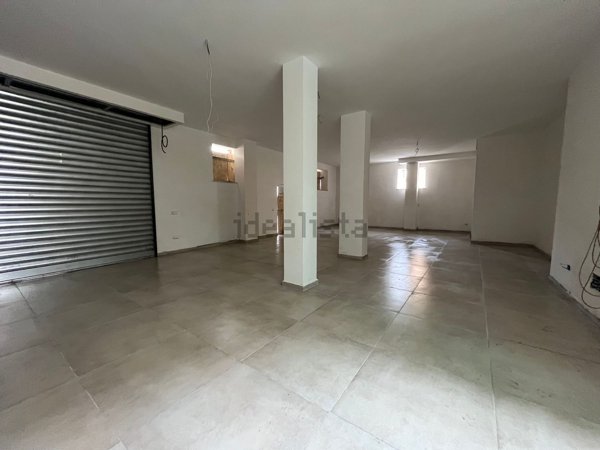 locale commerciale in affitto a Fondi