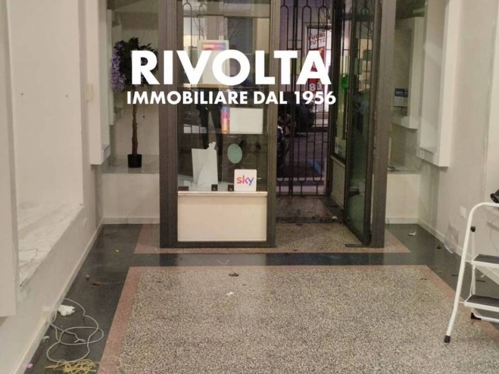 negozio in affitto a Fondi