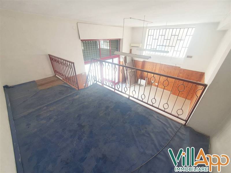 locale commerciale in affitto a Fondi