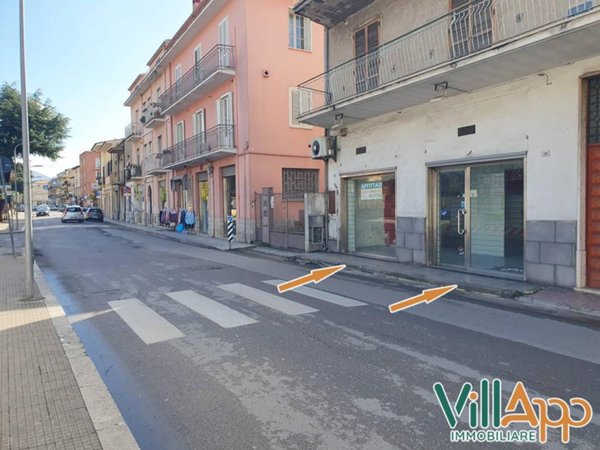 locale commerciale in affitto a Fondi