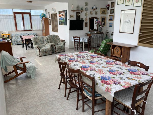 pentavano in affitto a Fondi