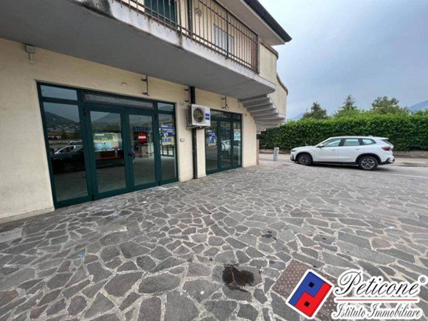 locale commerciale in affitto a Fondi
