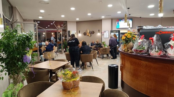 attivita commerciale in affitto a Fondi