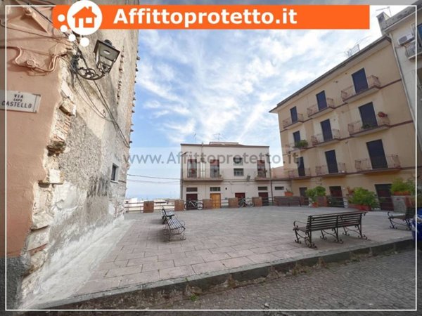 locale commerciale in affitto a Formia