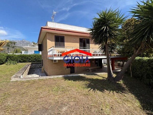 casa indipendente in affitto a Formia