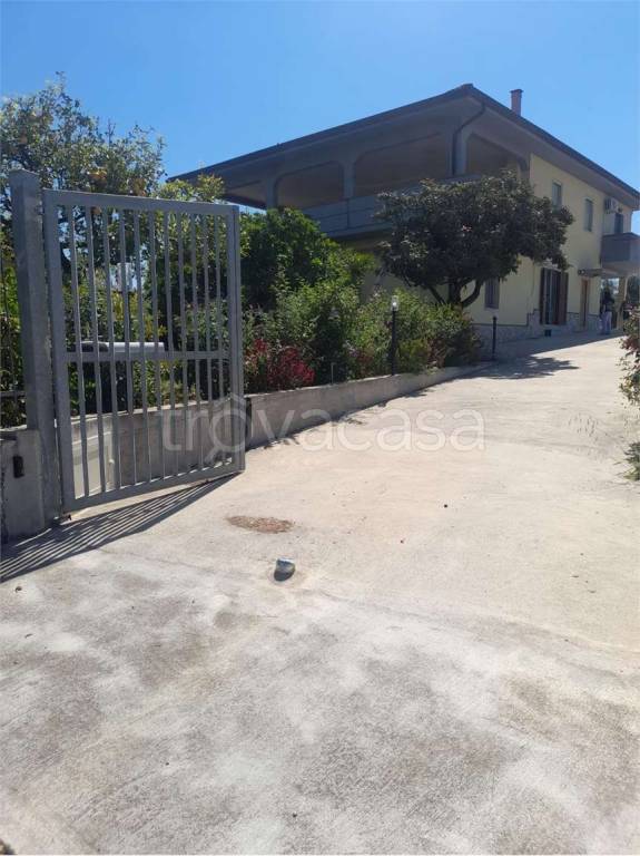 appartamento in affitto a Formia in zona Penitro
